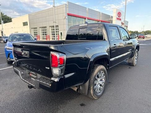 Certified 2020 Toyota Tacoma Limited AWD/4WD image 15