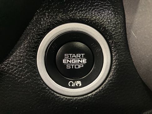 Used 2020 RAM 1500 Sport w/ Comfort & Convenience Group image 21