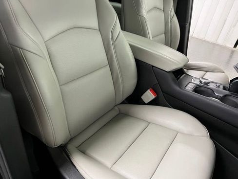 Used 2023 Cadillac XT4 Premium Luxury w/ Technology Package image 18