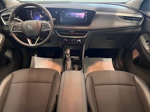 Used 2025 Buick Encore GX Preferred AWD/4WD image 14