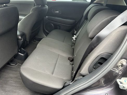 Used 2018 Honda HR-V LX image 5
