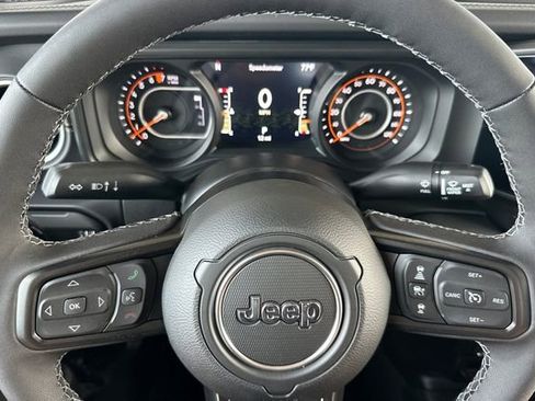 New 2026 Jeep Gladiator Mojave AWD/4WD image 21