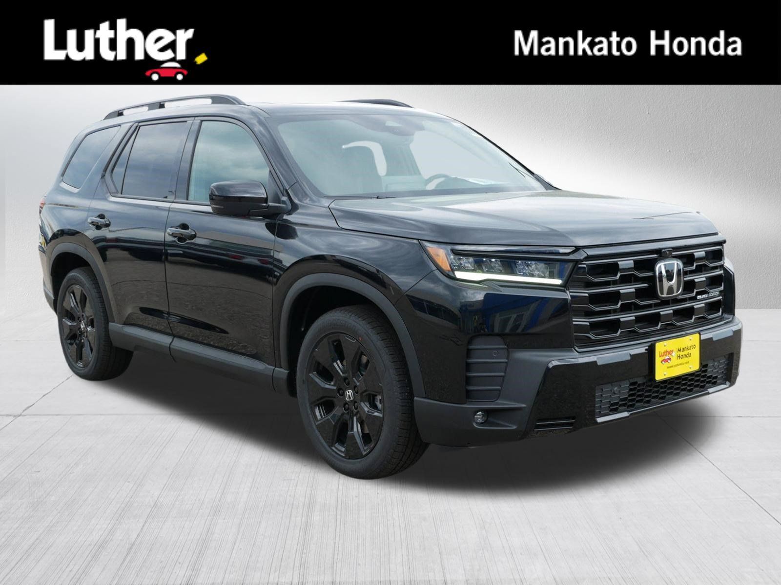 New 2026 Honda Pilot Black Edition image 1