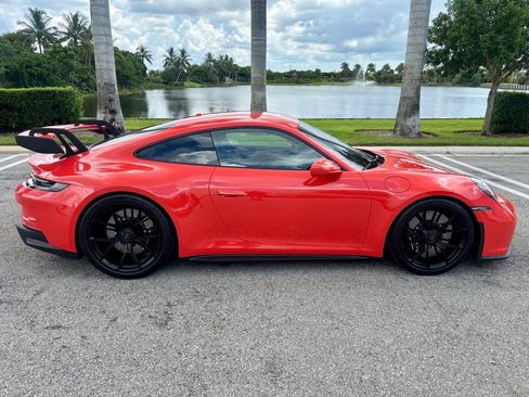 Used 2022 Porsche 911 GT3 RWD image 5