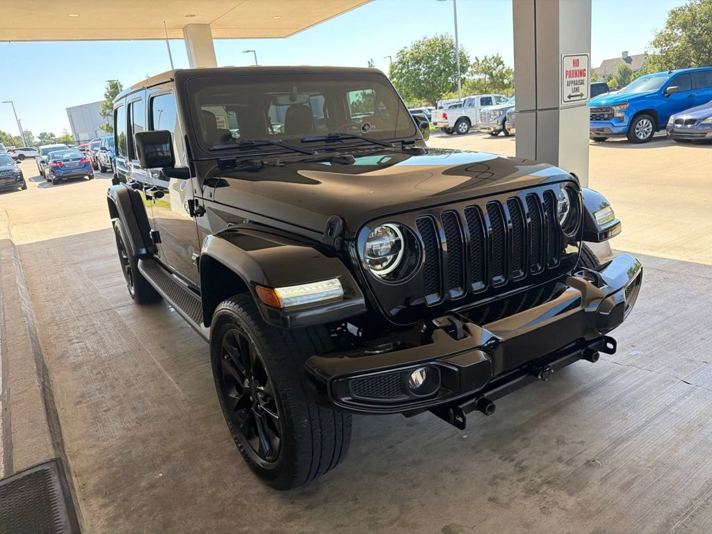 Used 2021 Jeep Wrangler Unlimited Sahara AWD/4WD image 3