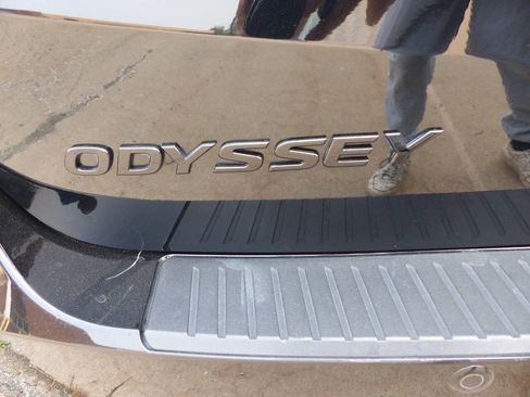 Used 2024 Honda Odyssey Elite image 10