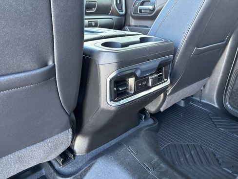 Used 2022 GMC Sierra 1500 AT4 image 31