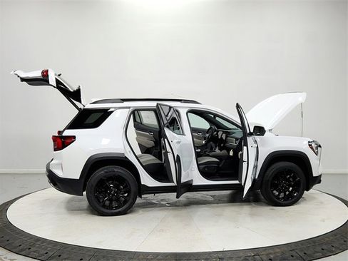 New 2026 GMC Terrain Elevation image 16