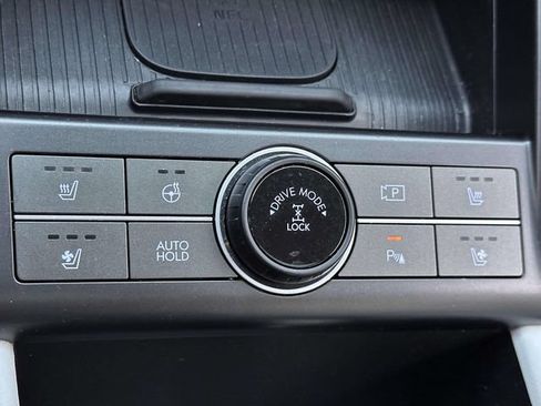 Used 2024 Hyundai Kona Limited AWD/4WD image 37