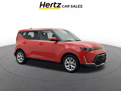 Used 2025 Kia Soul LX w/ LX Technology Package