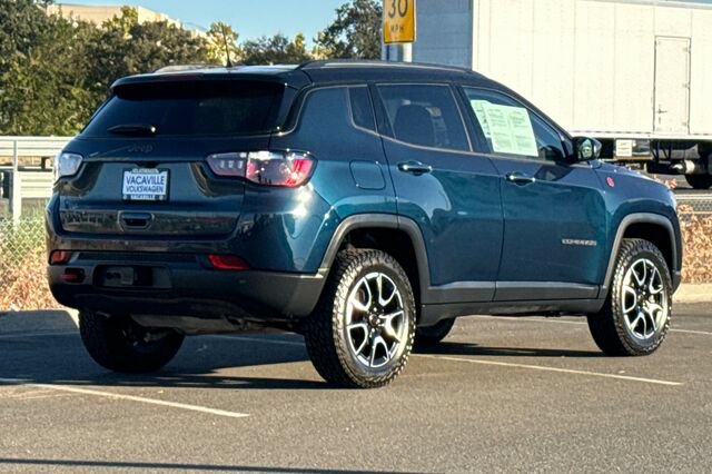 Used 2026 Jeep Compass Trailhawk w/ Trailer Tow Group AWD/4WD image 4