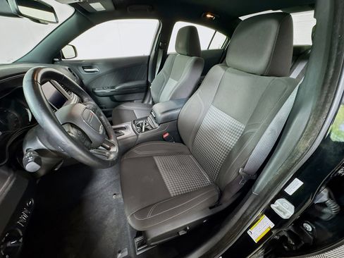 Used 2023 Dodge Charger SXT w/ Blacktop Package AWD/4WD image 12