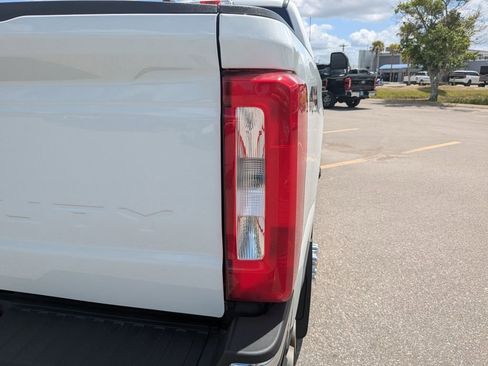 Used 2025 Ford F350 XL w/ XL Chrome Package image 13