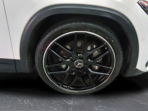 Used 2022 Mercedes-Benz GLA 45 AMG 4MATIC image 11
