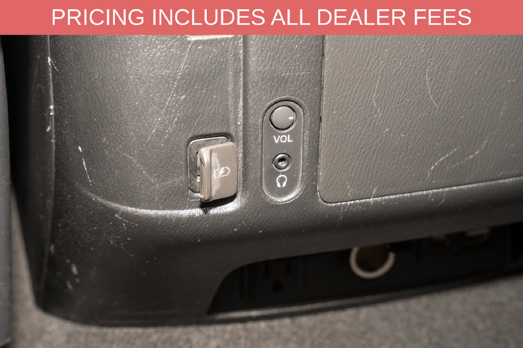 Used 2020 Nissan Armada Platinum w/ Captain's Chairs Package AWD/4WD image 9