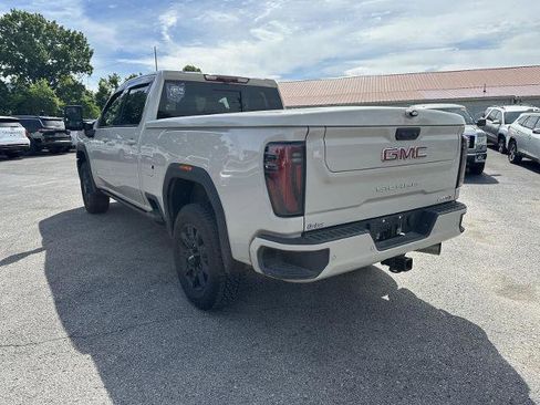 Used 2026 GMC Sierra 2500 AT4 w/ AT4 Premium Plus Package AWD/4WD image 4