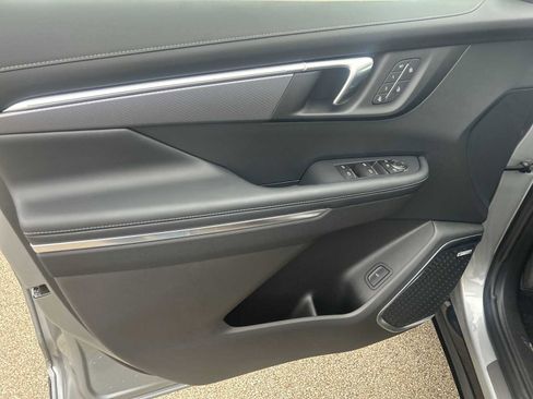 New 2026 Buick Enclave Sport Touring w/ Power Package image 21