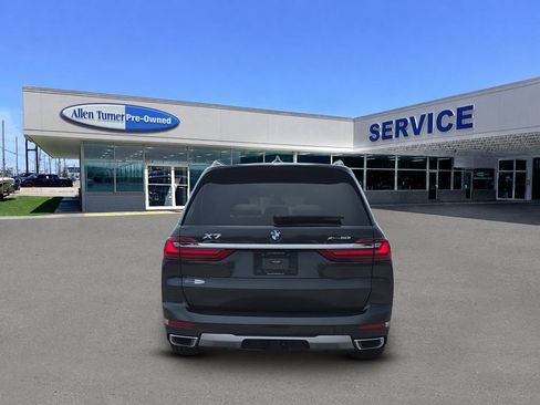 Used 2020 BMW X7 xDrive40i w/ Premium Package AWD/4WD image 7