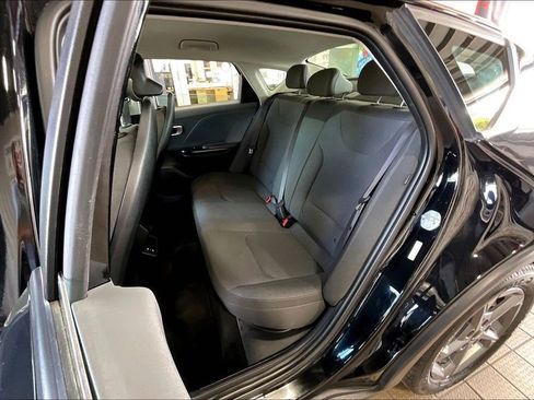 Used 2025 Kia K4 FWD image 14