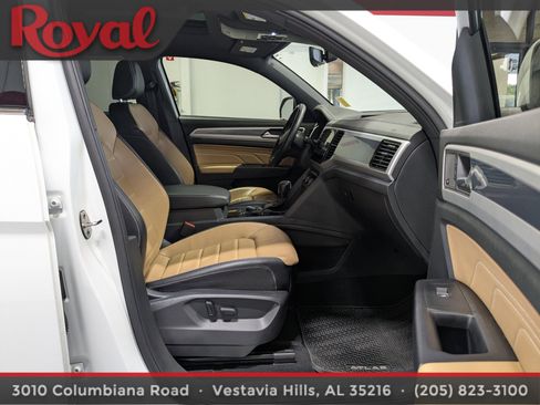Used 2021 Volkswagen Atlas Cross Sport SEL Premium AWD/4WD image 8
