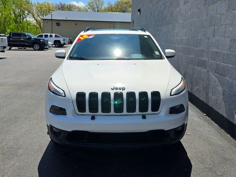 Used 2018 Jeep Cherokee Limited w/ High Altitude Package AWD/4WD image 7