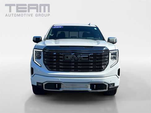 Used 2024 GMC Sierra 1500 Denali Ultimate image 2