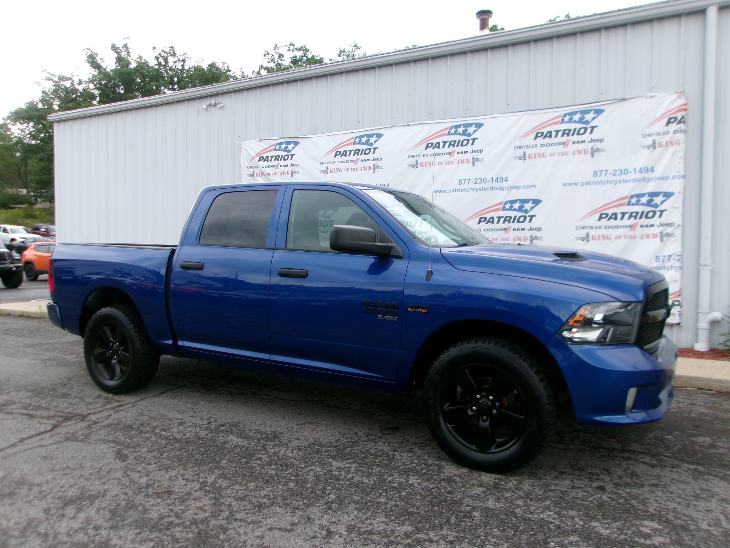 Used 2019 RAM 1500 Express w/ Wheel & Sound Group AWD/4WD image 1