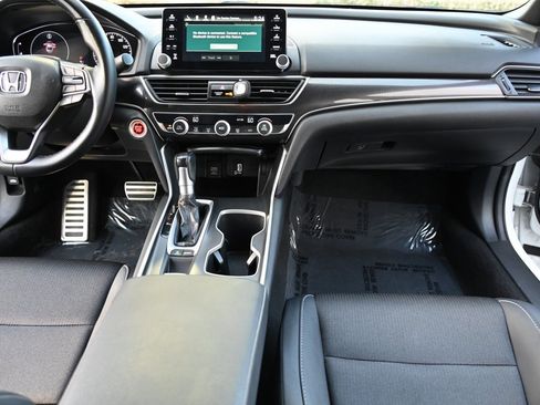 Used 2020 Honda Accord Sport image 7