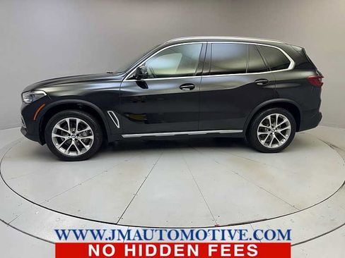 Used 2019 BMW X5 xDrive40i w/ Executive Package AWD/4WD image 2
