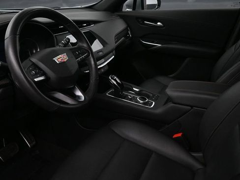 Certified 2023 Cadillac XT4 Sport FWD image 7