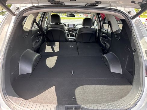 Used 2020 Hyundai Santa Fe SEL AWD/4WD image 12