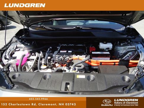 Used 2024 Subaru Solterra AWD/4WD image 23