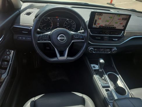 Certified 2023 Nissan Altima 2.5 SL FWD image 12