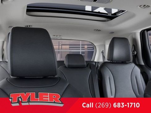 New 2026 Kia Carnival SX Prestige FWD image 28