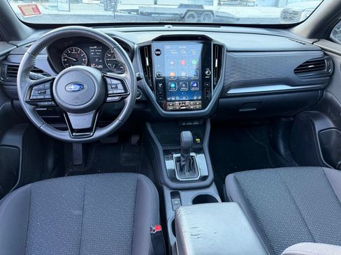 Used 2025 Subaru Forester Premium AWD/4WD image 7