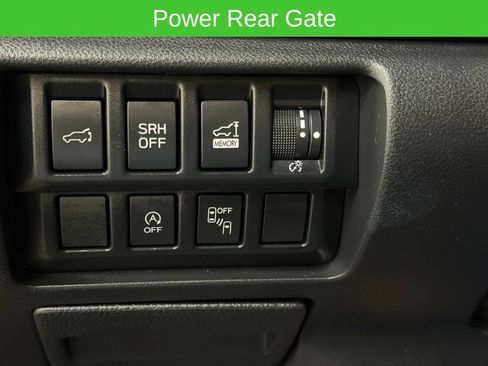 Used 2023 Subaru Forester Premium AWD/4WD image 9