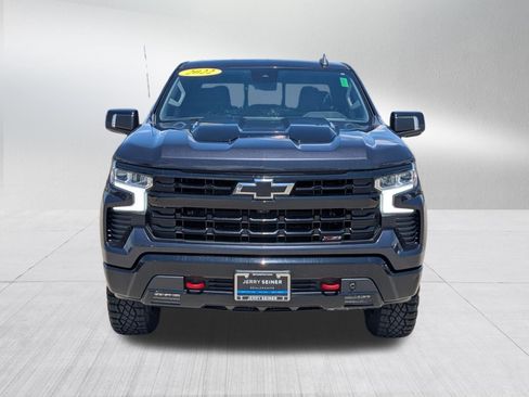 Certified 2022 Chevrolet Silverado 1500 LT Trail Boss w/ LT Trail Boss Premium Package AWD/4WD image 9