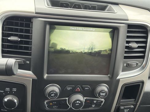 Used 2018 RAM 5500 SLT w/ Quick Order Package 29G SLT image 19