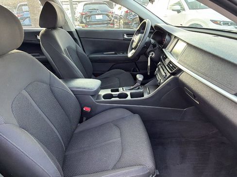 Used 2019 Kia Optima LX image 35