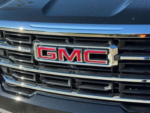 New 2026 GMC Acadia Elevation image 6