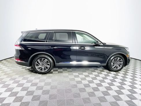 Used 2022 Lincoln Aviator 2WD image 9
