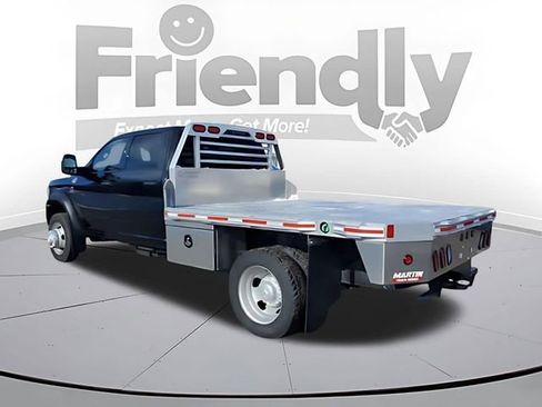 Used 2024 RAM 5500 Tradesman w/ Chrome Appearance Group AWD/4WD image 4