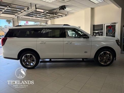 New 2025 Ford Expedition Max King Ranch image 9
