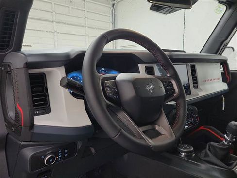 New 2026 Ford Bronco Heritage Edition image 16