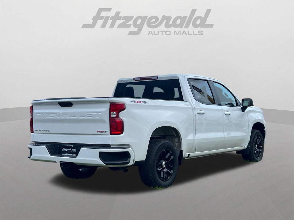 Used 2026 Chevrolet Silverado 1500 RST AWD/4WD image 7