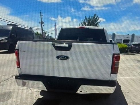 Used 2019 Ford F150 XLT w/ Equipment Group 302A Luxury RWD image 3