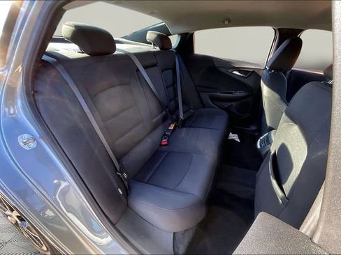 Used 2024 Chevrolet Malibu LT image 17