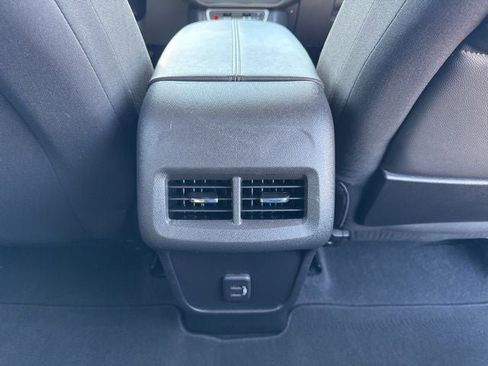 Used 2023 GMC Terrain SLE w/ Driver Convenience Package FWD image 24