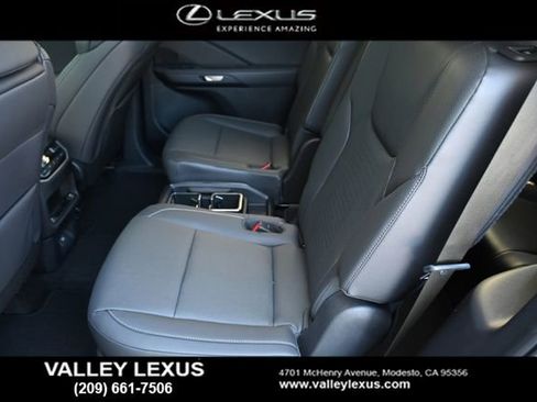 New 2026 Lexus TX 500h AWD image 11