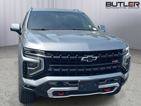 Used 2025 Chevrolet Tahoe Z71 w/ Z71 Off-Road Package image 5